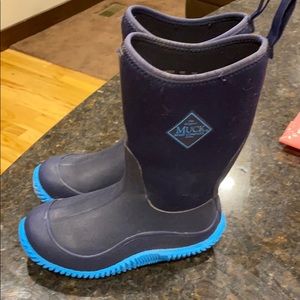Muck Boots size 1